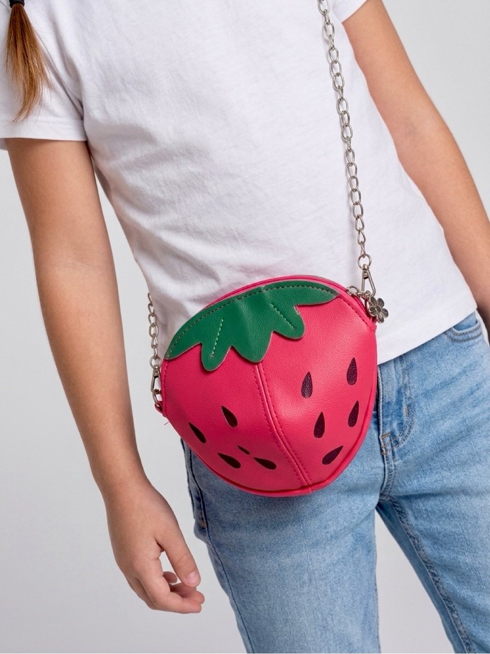 Kids Girls Strawberry Mini Crossbody Purse Red Fruit Bag Gold Chain